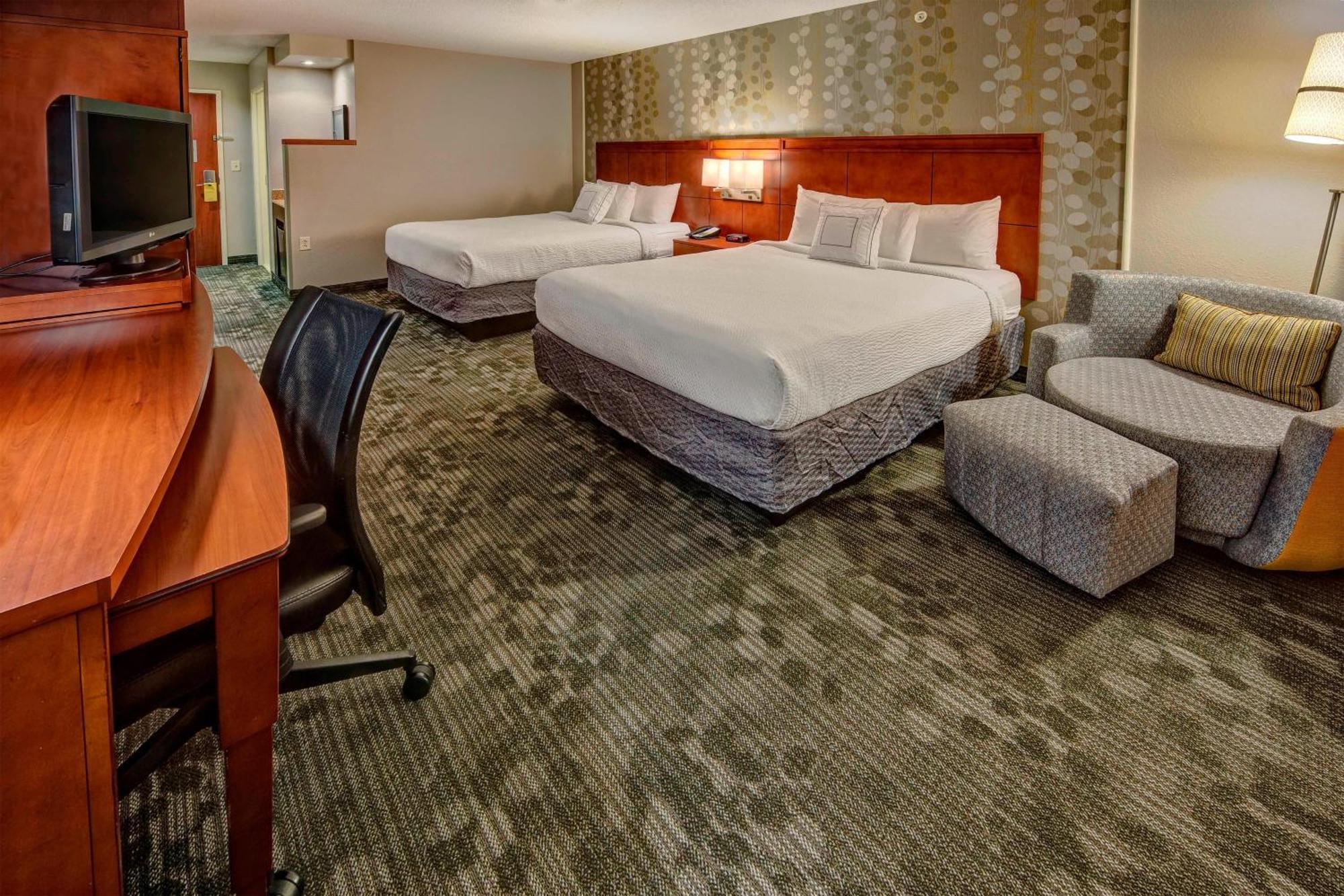 Hotel Courtyard By Marriott Alexandria Exterior foto